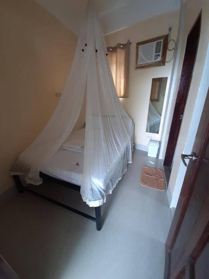 Galourique Inn El Nido Pokoj fotografie